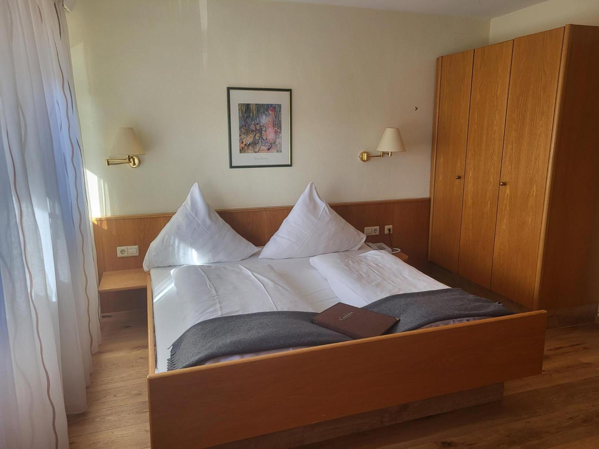 Brauereigasthof Dachsenfranz Hotel Zuzenhausen