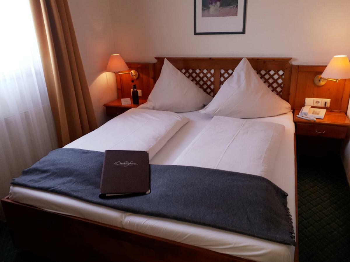 Brauereigasthof Dachsenfranz Hotel Zuzenhausen